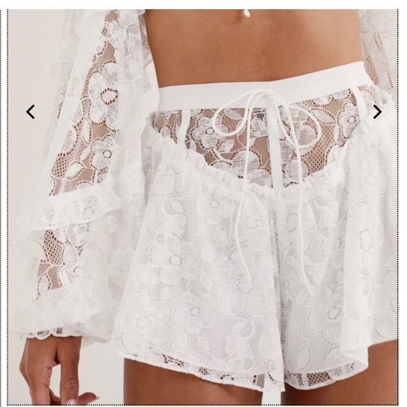 Daniela Crop Top and Daniela short for love & lemons size small - Picture 4 of 14